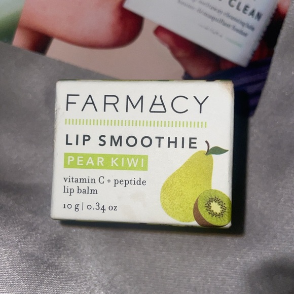 Farmacy Lip Smoothie Peptide Lip Balm kiwi bundle - Picture 3 of 11
